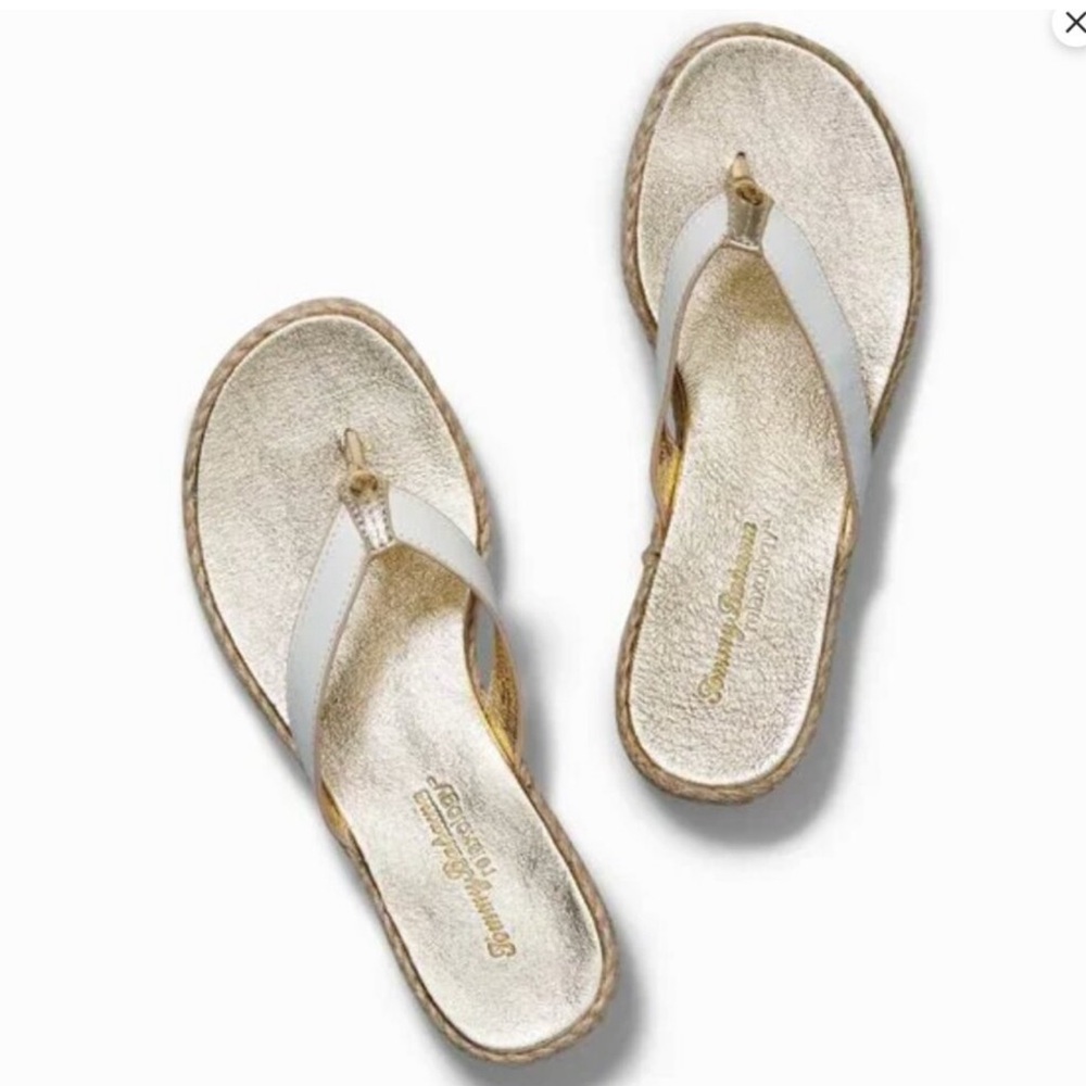 Tommy Bahama Women's Relaxology Ionna White and Gold Sandals - Size 8 B